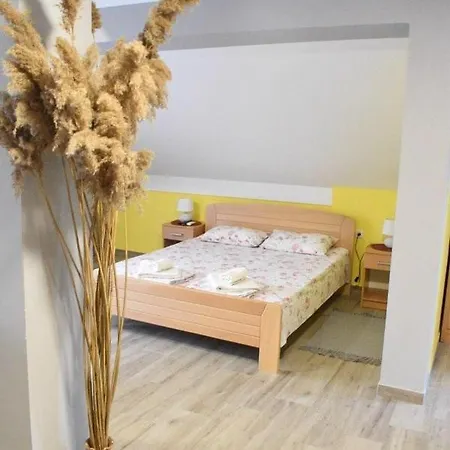 Breza Apartment *